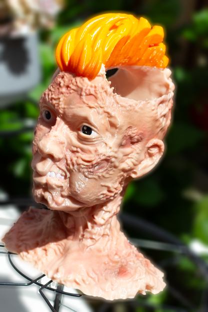 Rocker Zombi Succulent Planter Creepy Zombie Pot for Cactus Two Head Sections Gothic Decor